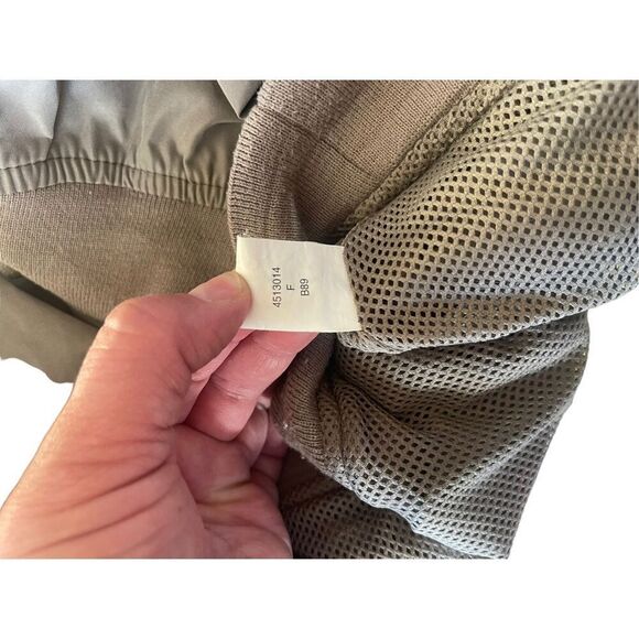 Izod Mens Windbreaker Jacket Pullover Golf Nylon Mesh Lined Tan 2XL - Picture 10 of 14